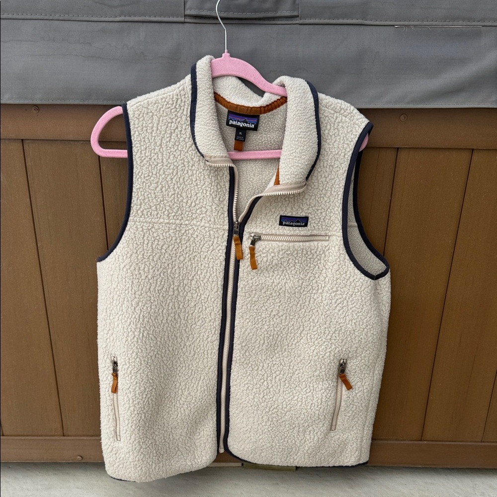 Patagonia Cream Fleece Vest with Brown and Navy Accent